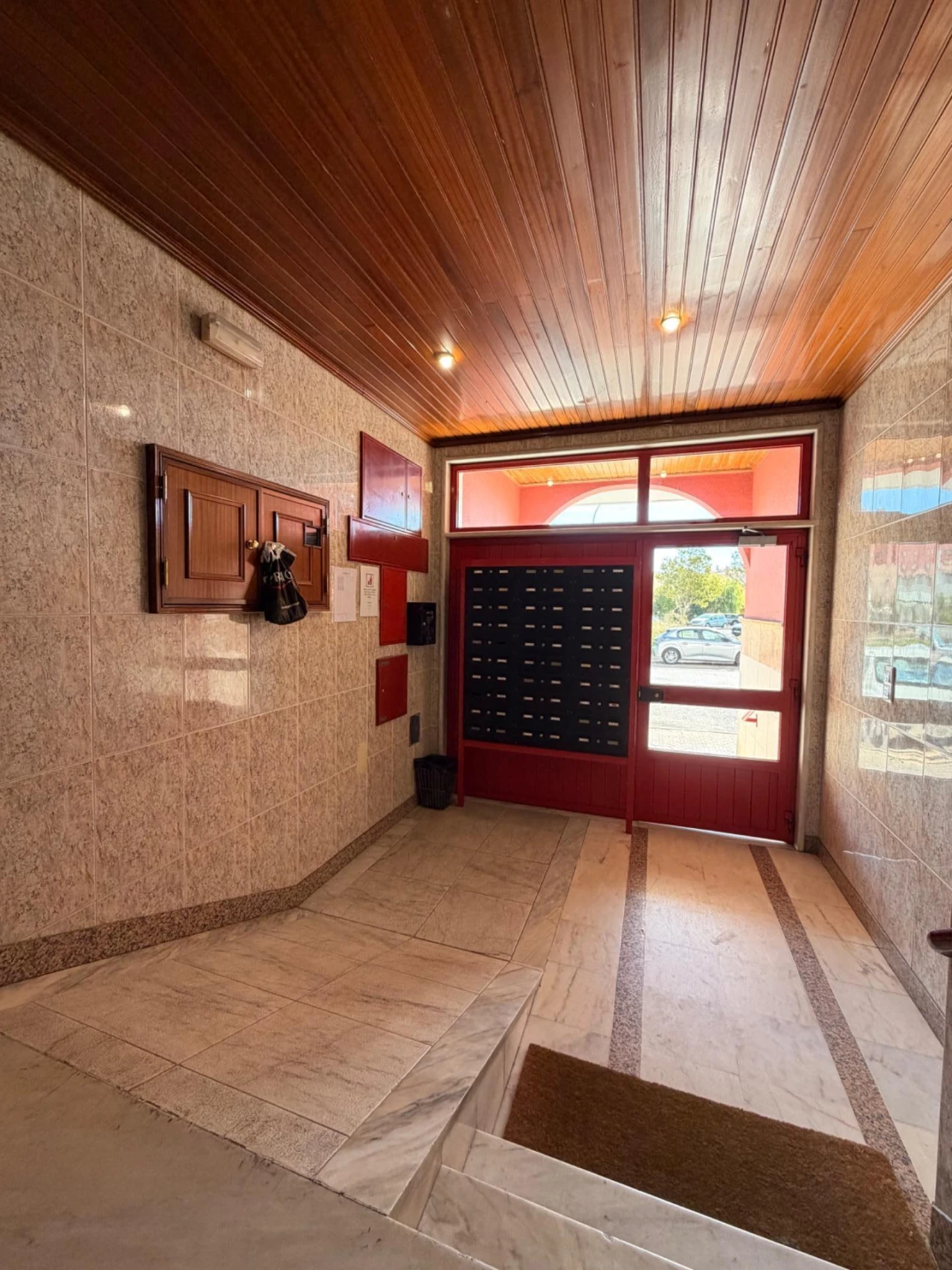 Apartamento T2 para Venda em Algueirão-Mem Martins Foto 19