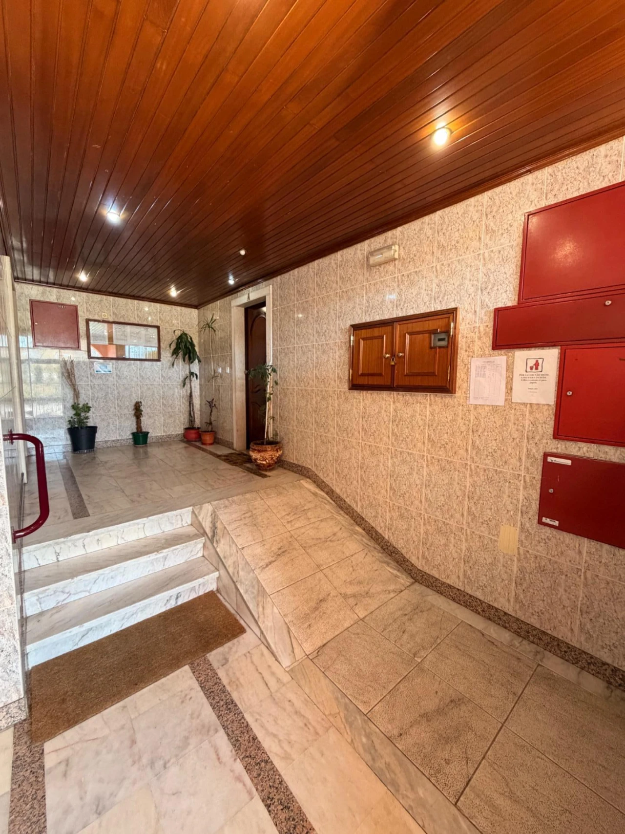 Apartamento T2 para Venda em Algueirão-Mem Martins Foto 26