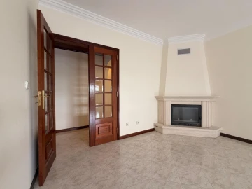 Apartamento T2 para Venda em Algueirão-Mem Martins
