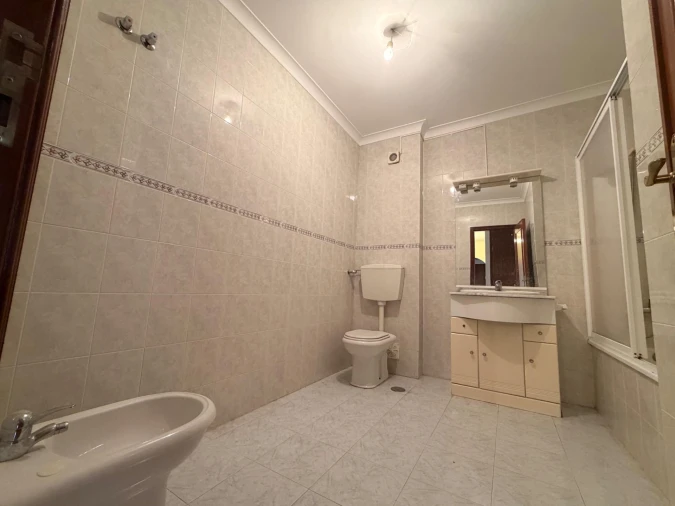 Apartamento T2 para Venda em Algueirão-Mem Martins Foto 25