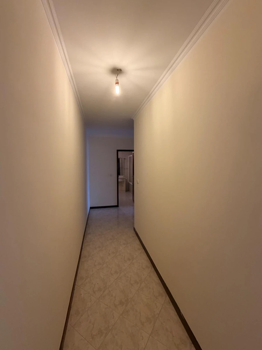 Apartamento T2 para Venda em Algueirão-Mem Martins Foto 30