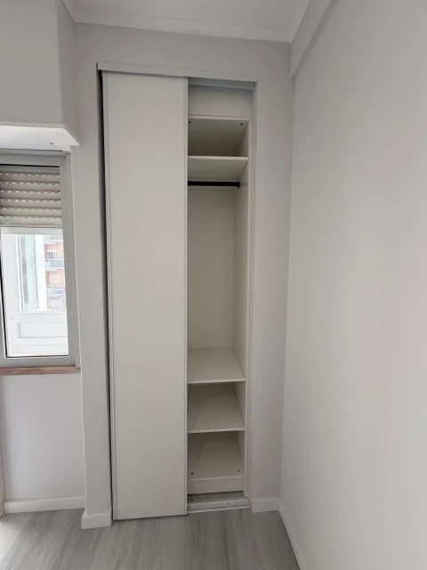 Apartamento T2 para Venda em Oeiras e São Julião da Barra, Paço de Arcos e Caxias