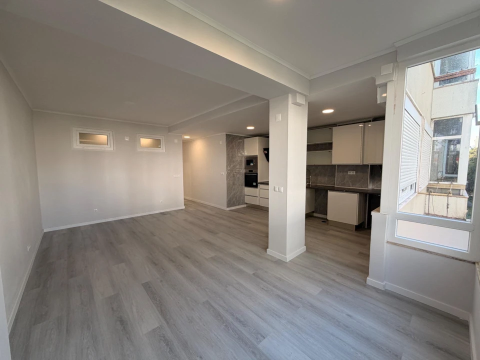 Apartamento T2 para Venda em Oeiras e São Julião da Barra, Paço de Arcos e Caxias Foto 5