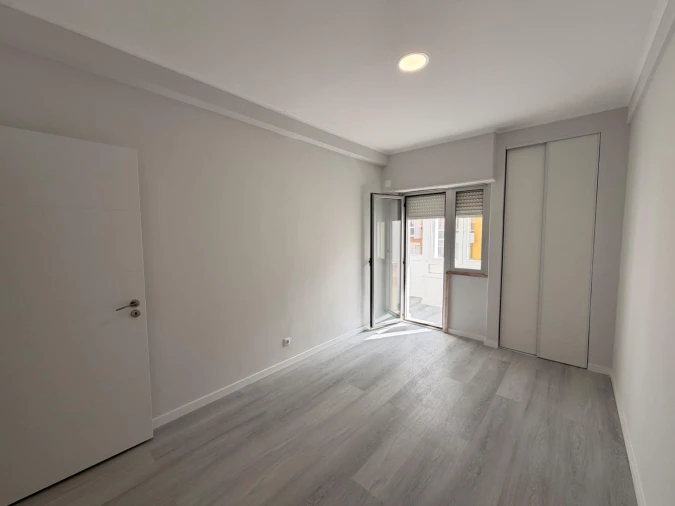 Apartamento T2 para Venda em Oeiras e São Julião da Barra, Paço de Arcos e Caxias Foto 12