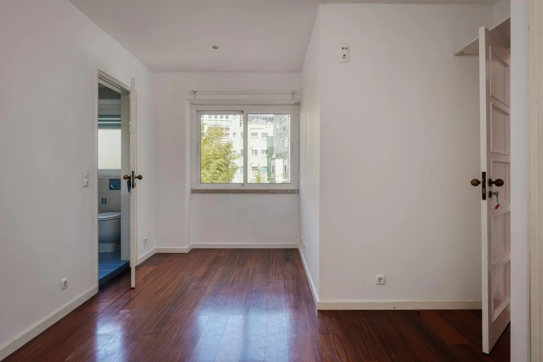 Apartamento T3 para Venda em Alvalade Foto 20