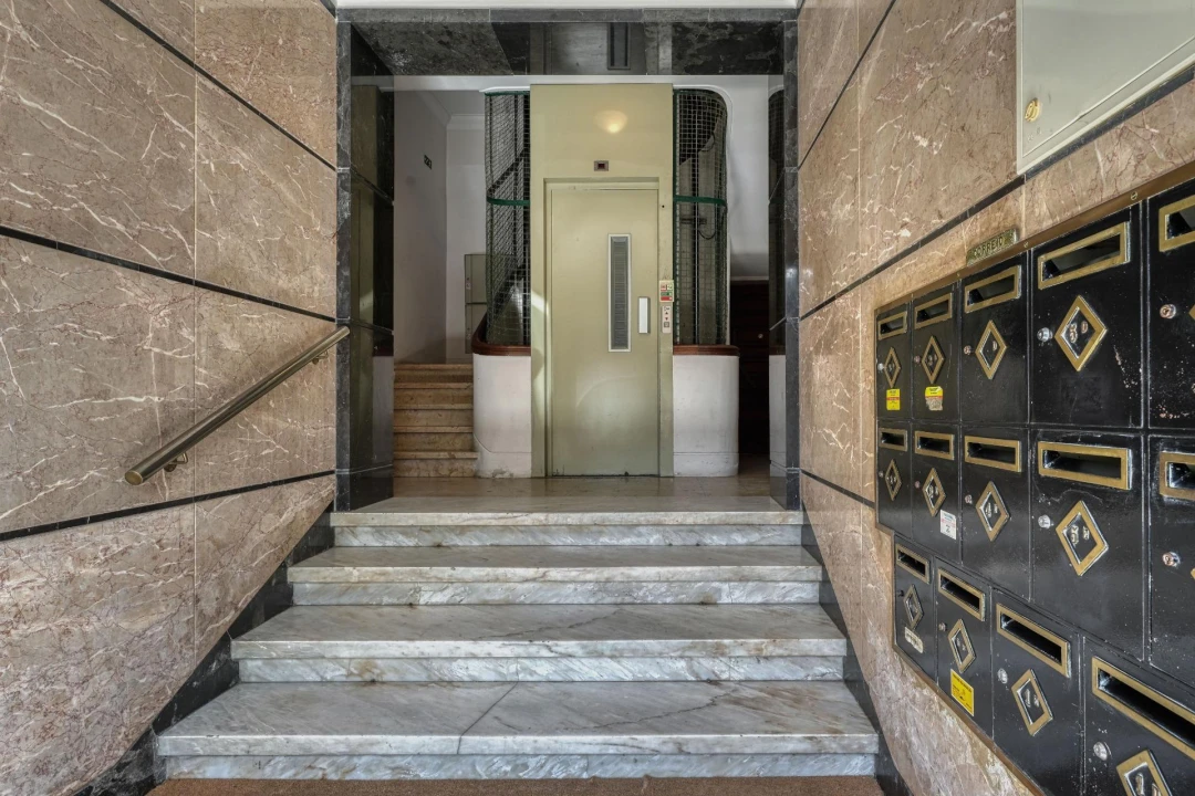 Apartamento T3 para Venda em Alvalade Foto 25