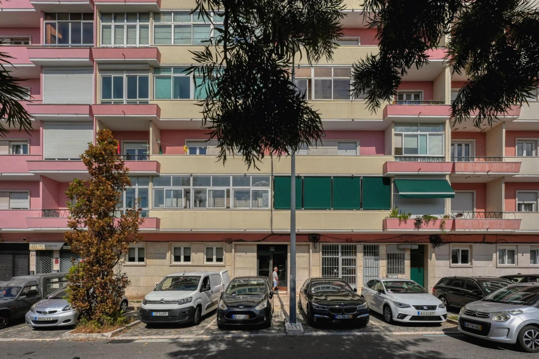 Apartamento T3 para Venda em Alvalade Foto 26