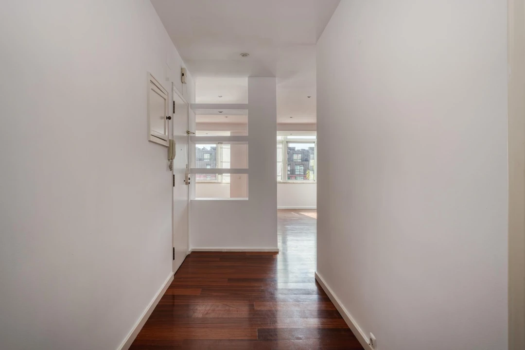 Apartamento T3 para Venda em Alvalade Foto 6