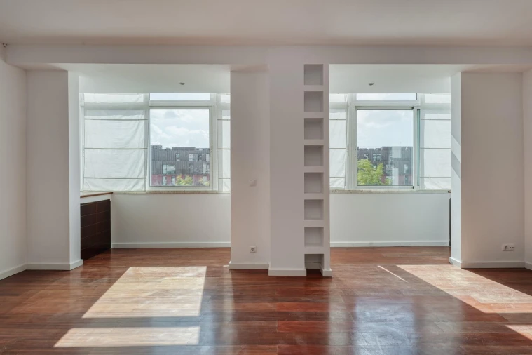 Apartamento T3 para Venda em Alvalade Foto 4