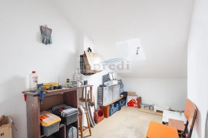 Apartamento T2 para Venda em Carcavelos e Parede