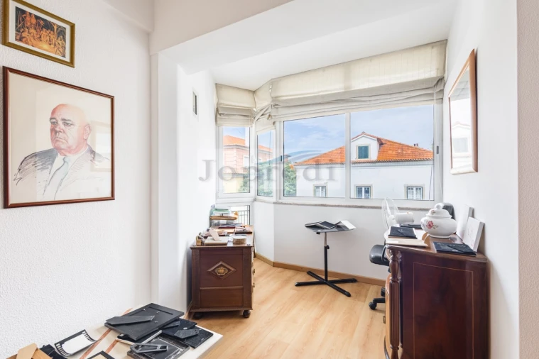Apartamento T2 para Venda em Carcavelos e Parede Foto 10