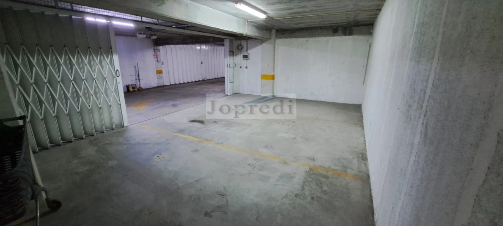 Garagem para Venda em Cacém e São Marcos Foto 5