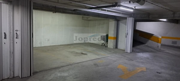 Garagem para Venda em Cacém e São Marcos