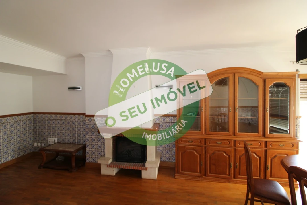 Apartamento T3 para Venda em Tavarede Foto 1