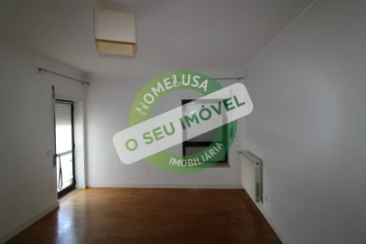 Apartamento T3 para Venda em Tavarede