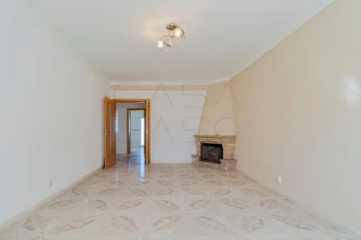Moradia T5 para Venda em Sado