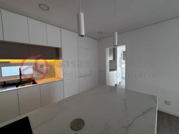 Moradia T3 para Venda em Fernao Ferro