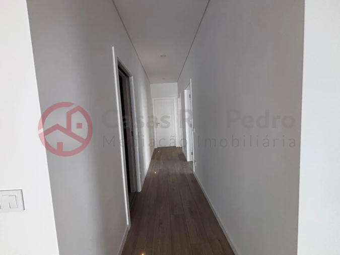 Moradia T3 para Venda em Fernao Ferro Foto 15