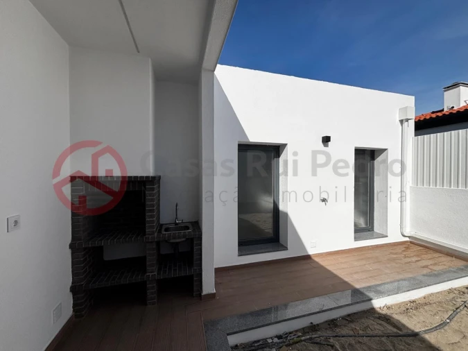 Moradia T3 para Venda em Fernao Ferro Foto 35