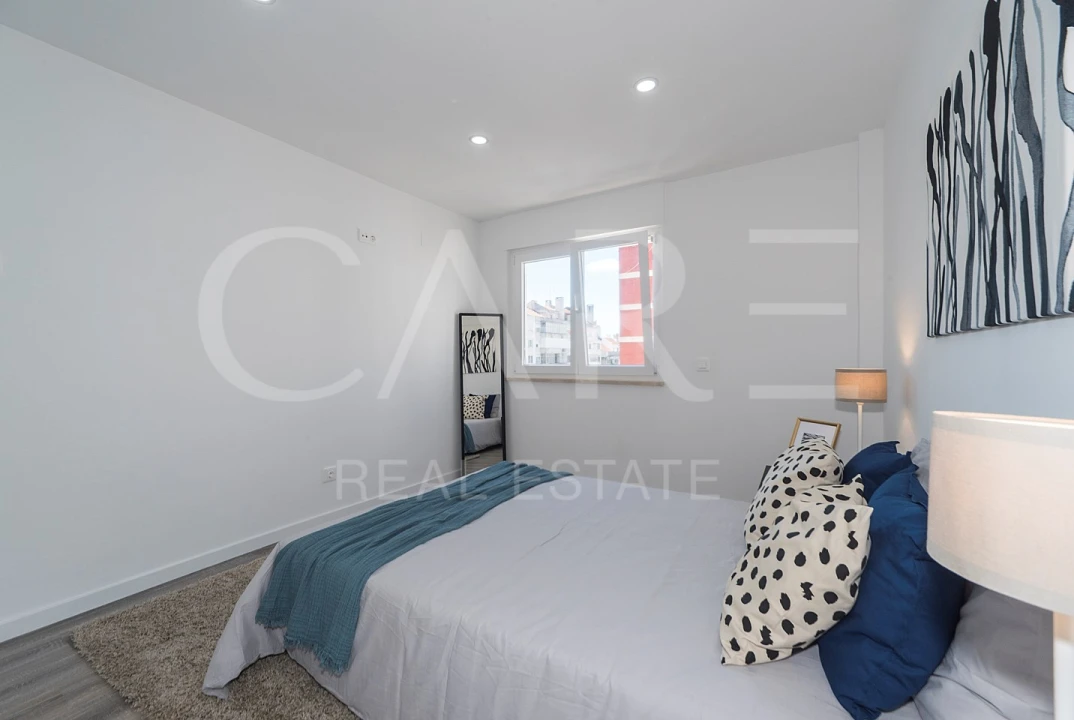 Apartamento T3 para Venda em Benfica Foto 32