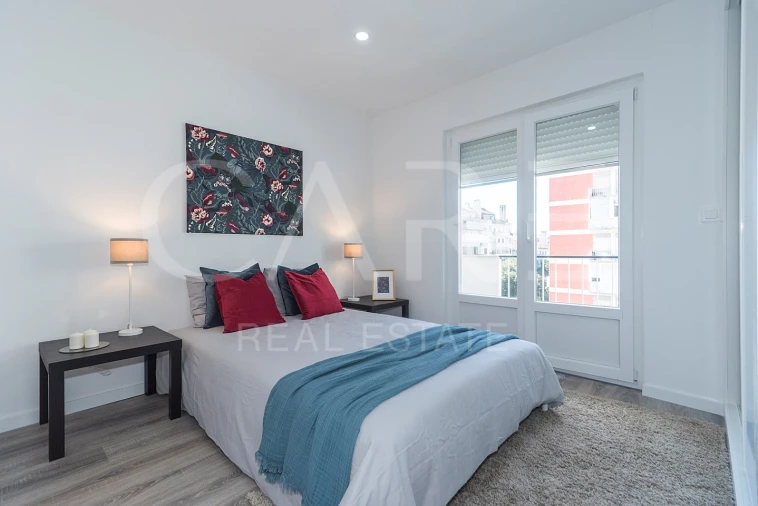 Apartamento T3 para Venda em Benfica Foto 37