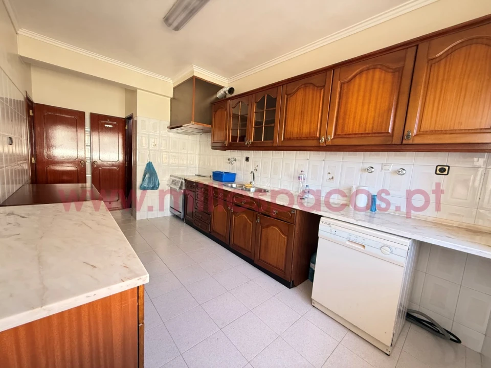 Apartamento T2 para Arrendamento em Odivelas Foto 16