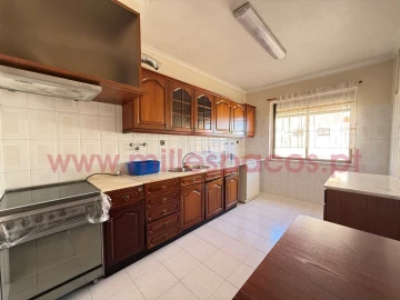 Apartamento T2 para Arrendamento em Odivelas