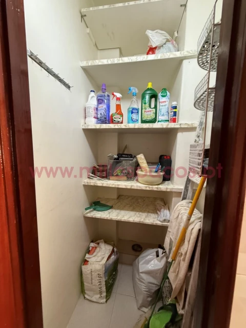 Apartamento T2 para Arrendamento em Odivelas