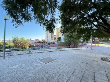 Apartamento T2 para Arrendamento em Odivelas