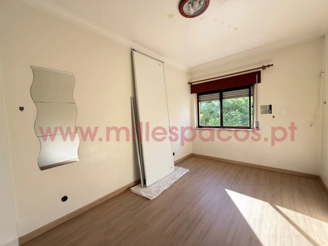 Apartamento T2 para Arrendamento em Odivelas Foto 25
