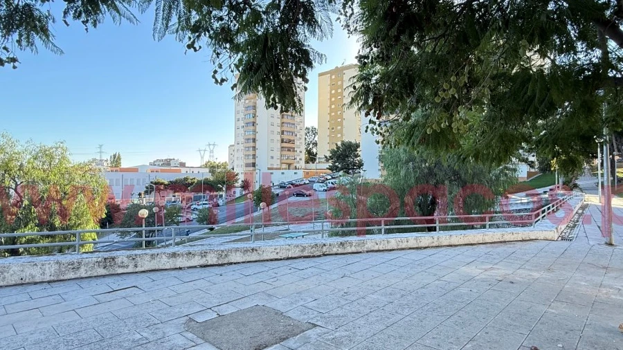 Apartamento T2 para Arrendamento em Odivelas