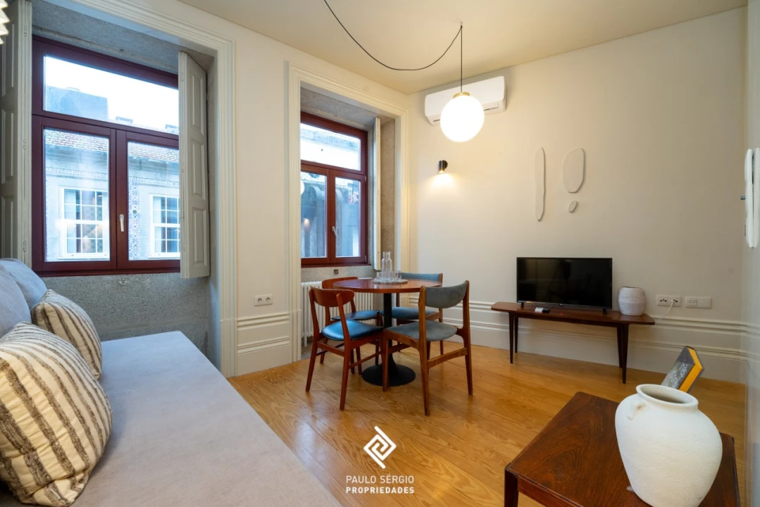Apartamento para Venda em Cedofeita, Santo Ildefonso, Sé, Miragaia, São Nicolau e Vitória Foto 1