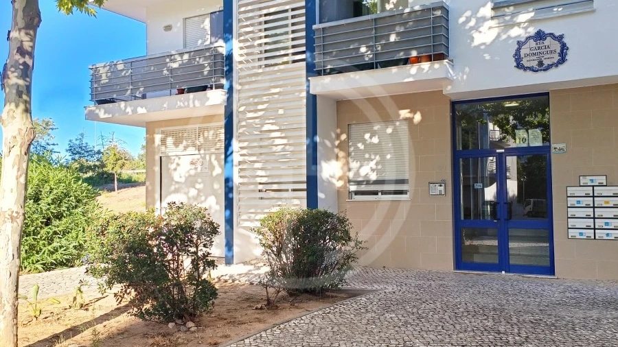 Apartamento T2 para Venda em Loule (São Clemente)
