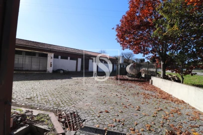 Armazém para Venda em Barcelos, V.Boa, V.Frescainha