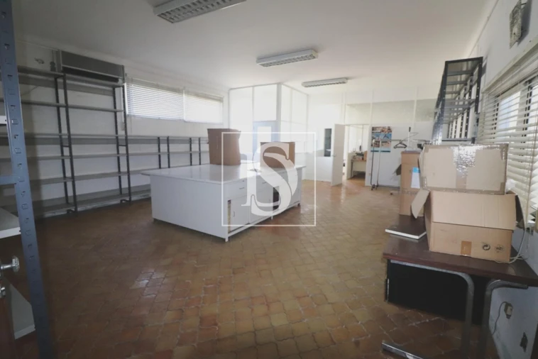 Armazém para Venda em Barcelos, V.Boa, V.Frescainha Foto 9