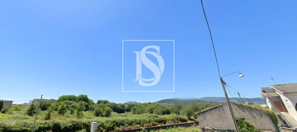 Terreno para Venda em Arcozelo