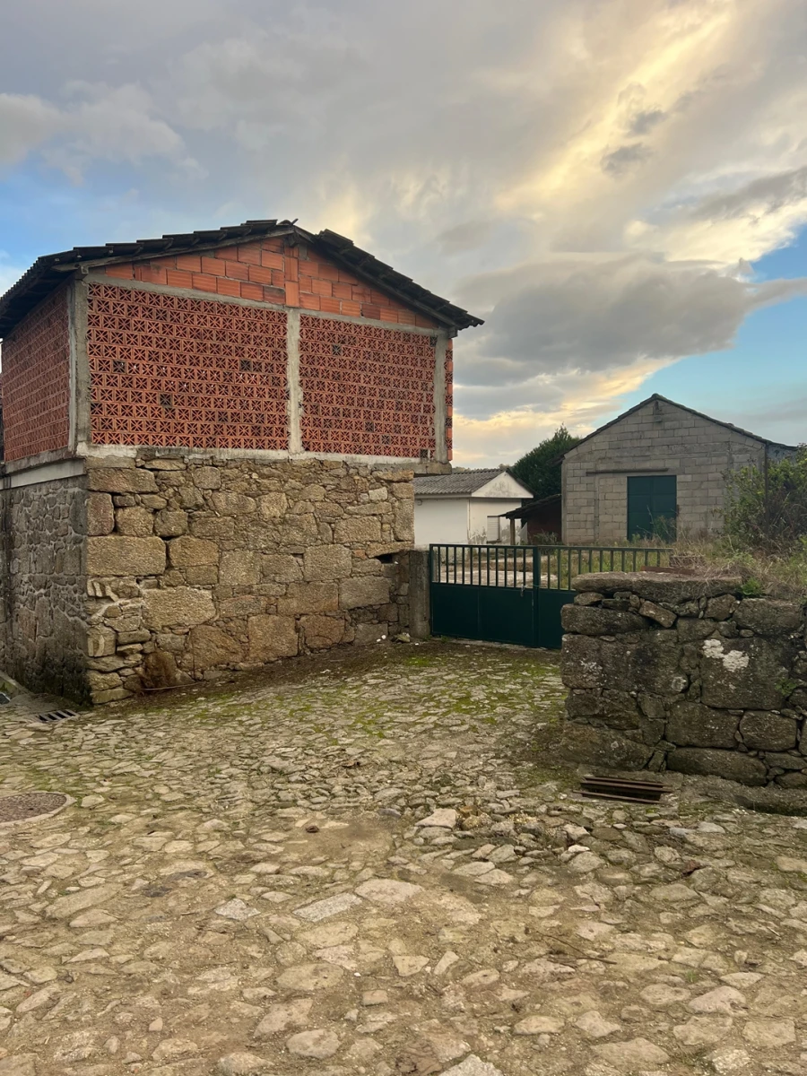 Moradia T3 para Venda em Pereira Foto 18