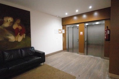 Apartamento T3 para Venda em Arcozelo