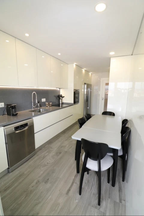 Apartamento T3 para Venda em Barcelos, V.Boa, V.Frescainha