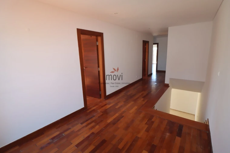 Moradia para Venda em Alcabideche Foto 10