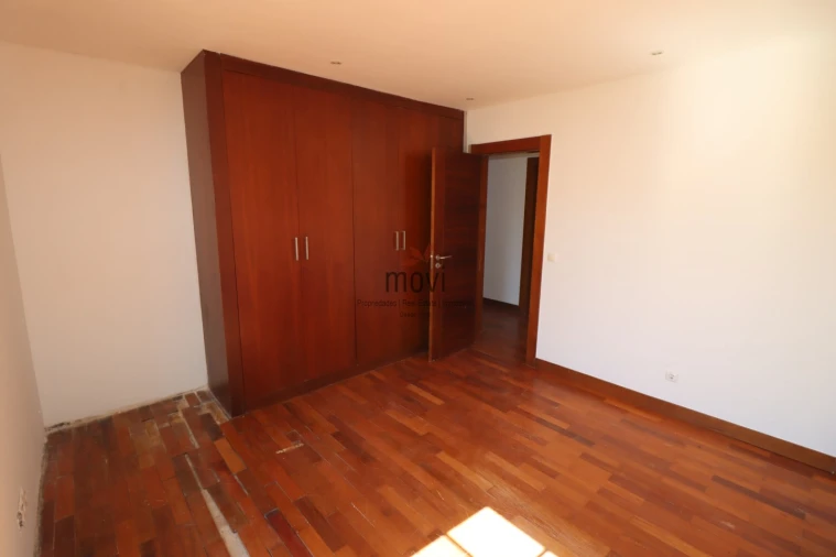 Moradia para Venda em Alcabideche Foto 14