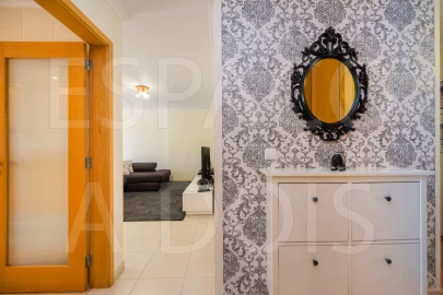 Apartamento T3 para Venda em Marvila