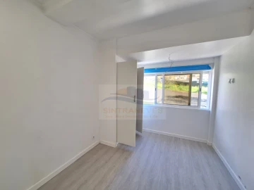Apartamento T2 para Venda em Águas Livres