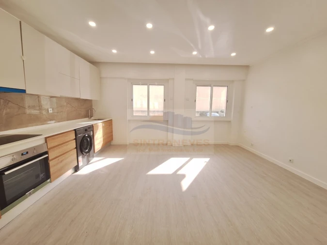 Apartamento T2 para Venda em Águas Livres Foto 4