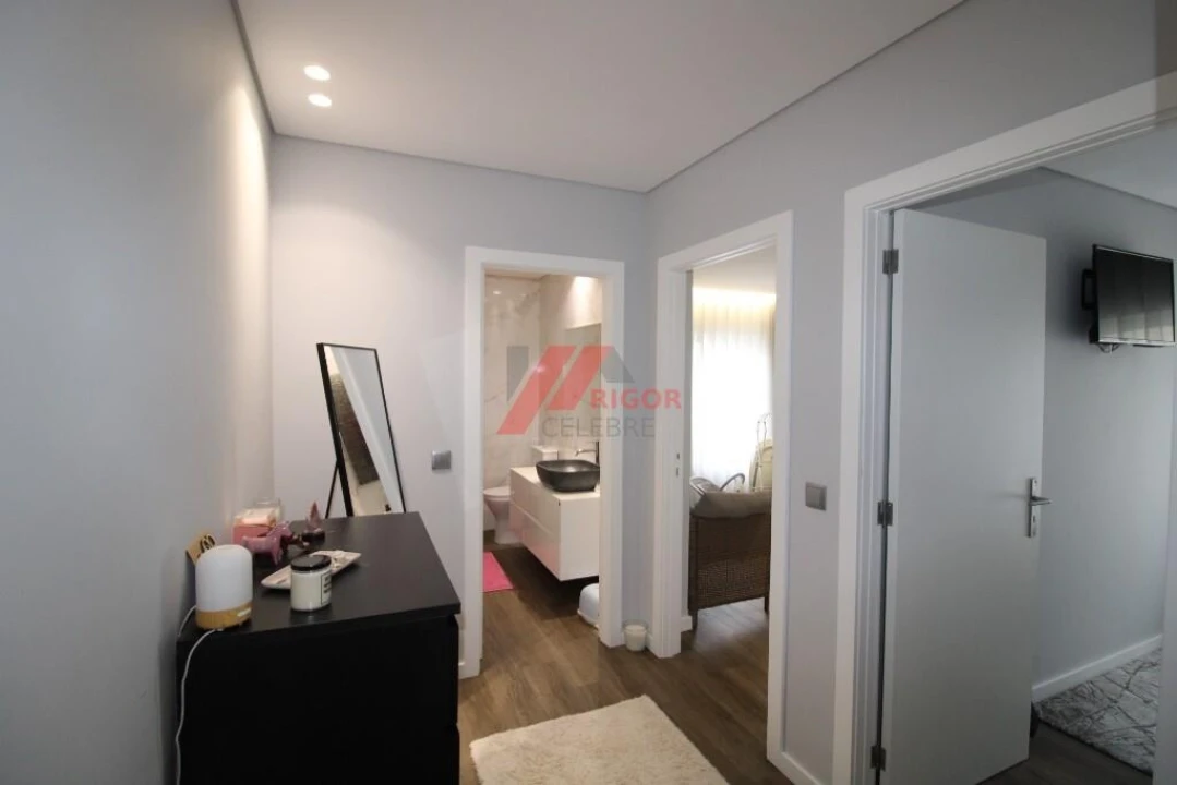 Apartamento T3 para Venda em Labruge Foto 14