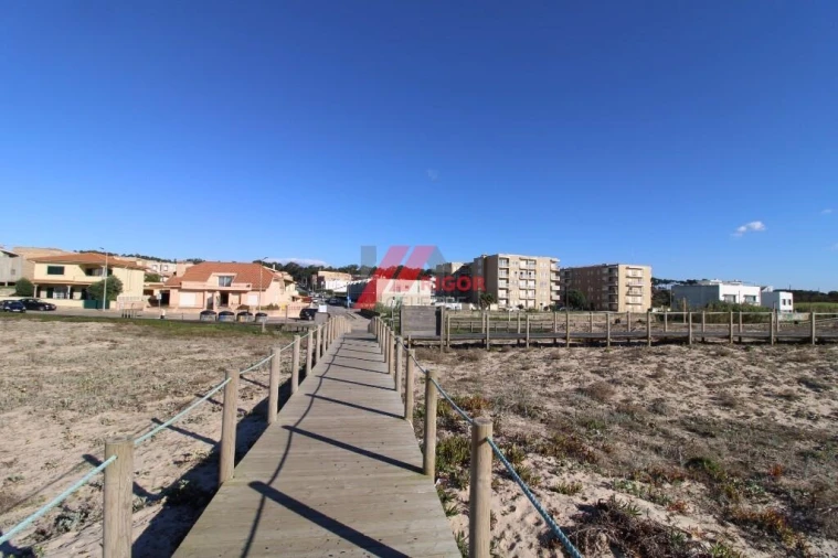Apartamento T3 para Venda em Labruge Foto 29