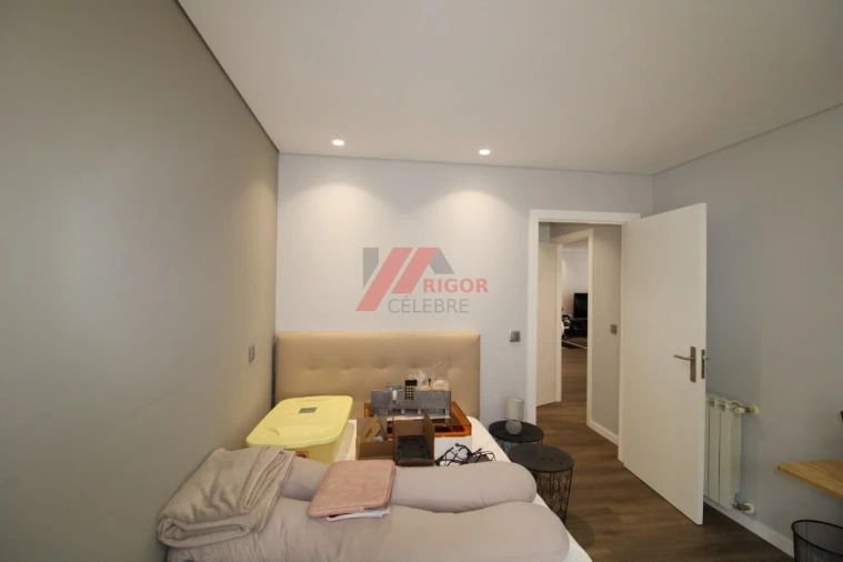 Apartamento T3 para Venda em Labruge Foto 18