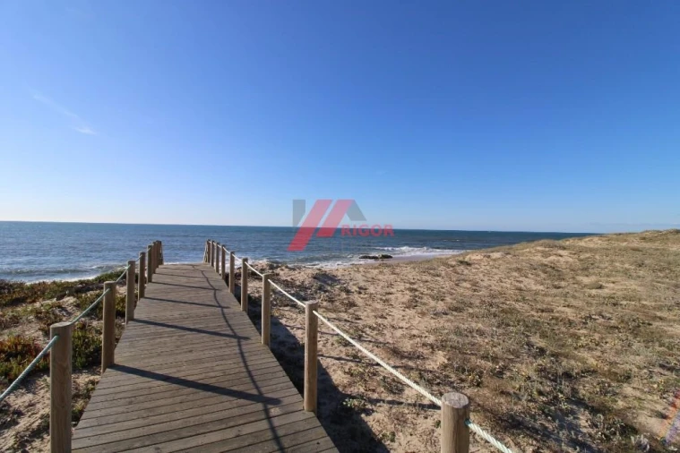 Apartamento T3 para Venda em Labruge Foto 27