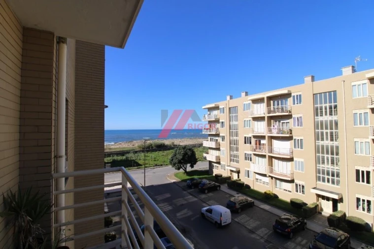 Apartamento T3 para Venda em Labruge Foto 25