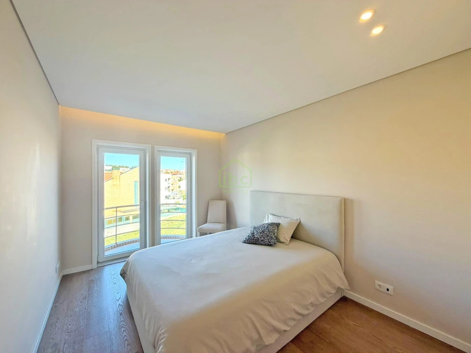 Apartamento T4 para Venda em Gulpilhares e Valadares Foto 23